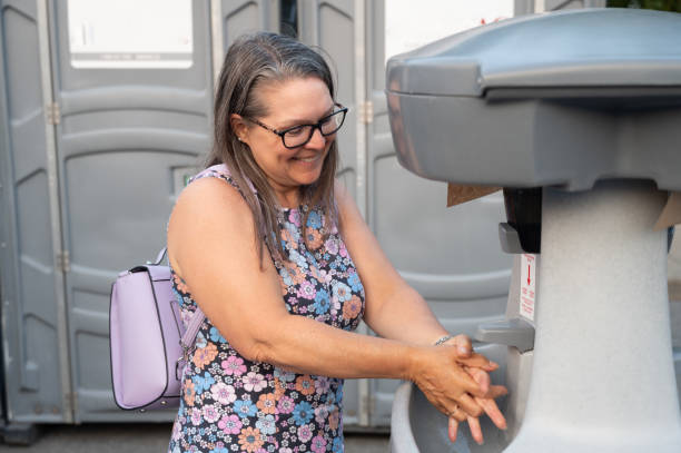 Portable Toilet Options We Offer in West Ishpeming, MI